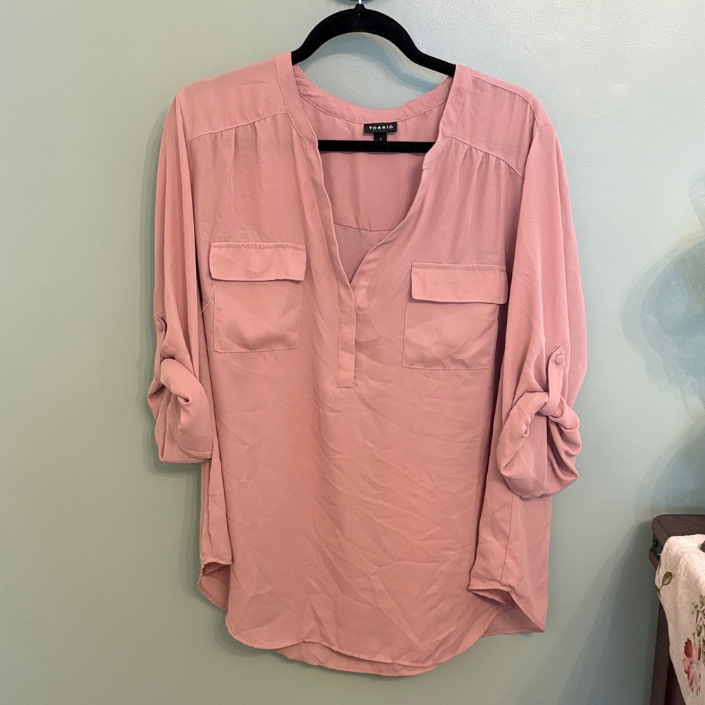 Torrid Blush Pink Roll-Up Sleeve Blouse